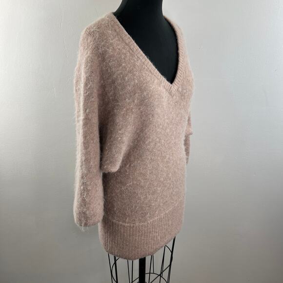 THE GROUP BABATON Pink Alpaca Wool Blend V-Neck Fuzzy Pullover Sweater Sz 1(XS) - Picture 4 of 9